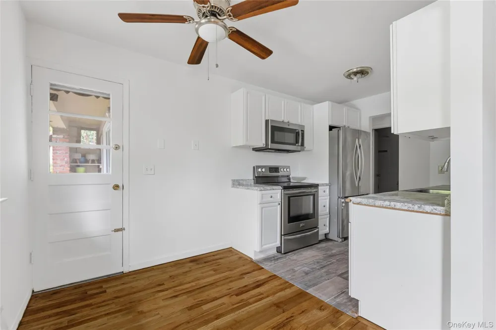 2 Woods End Circle #E Peekskill, NY 10566