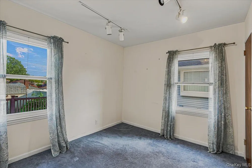 151-28 9th Avenue Whitestone, NY 11357