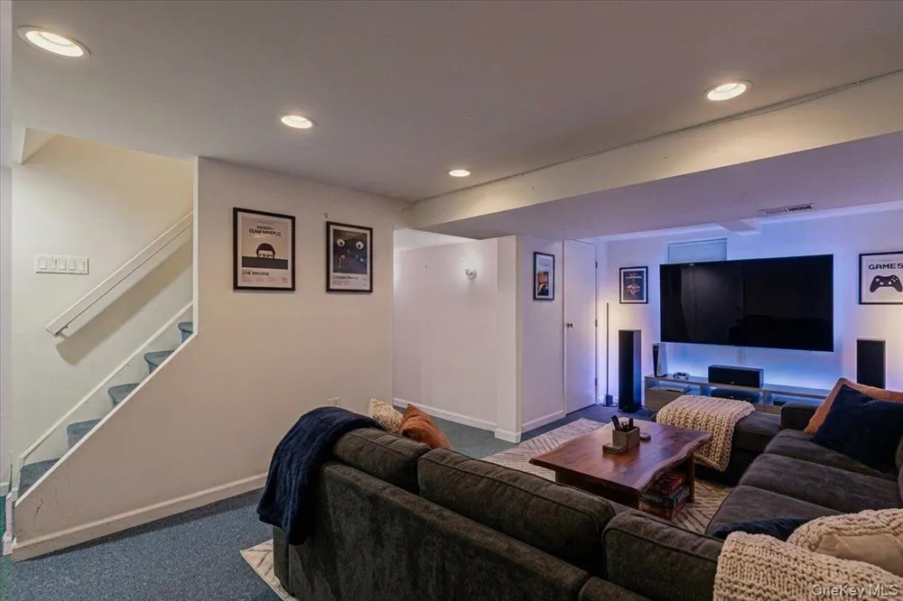 151-28 9th Avenue Whitestone, NY 11357