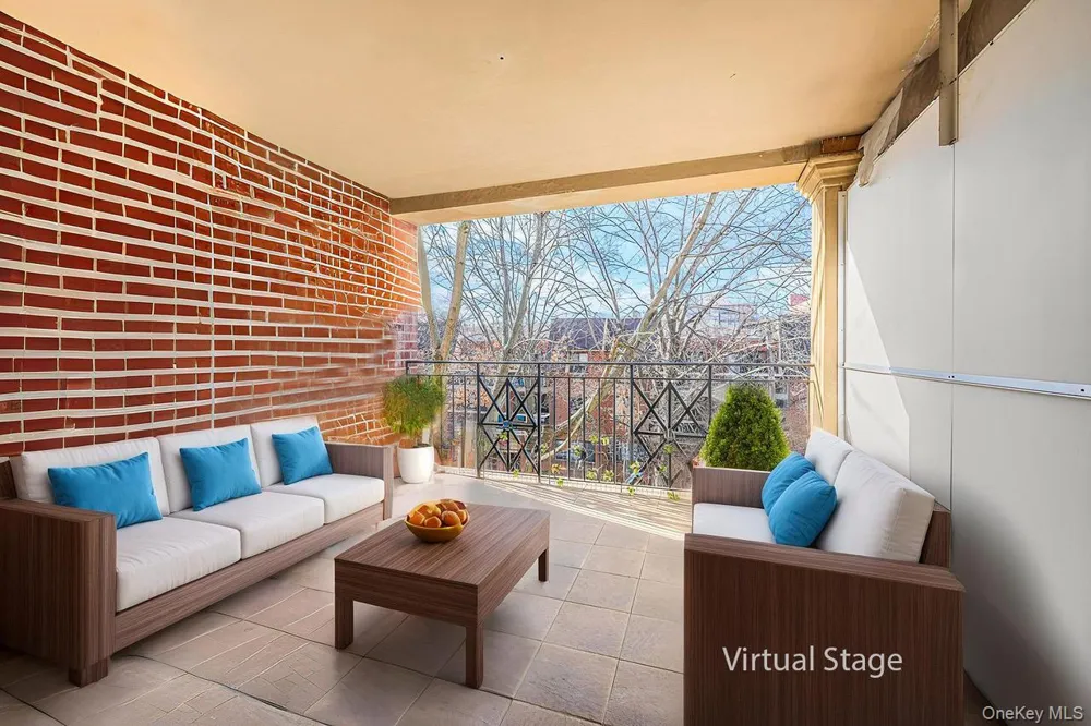 71-19 162 STREET #3D Fresh Meadows, NY 11365