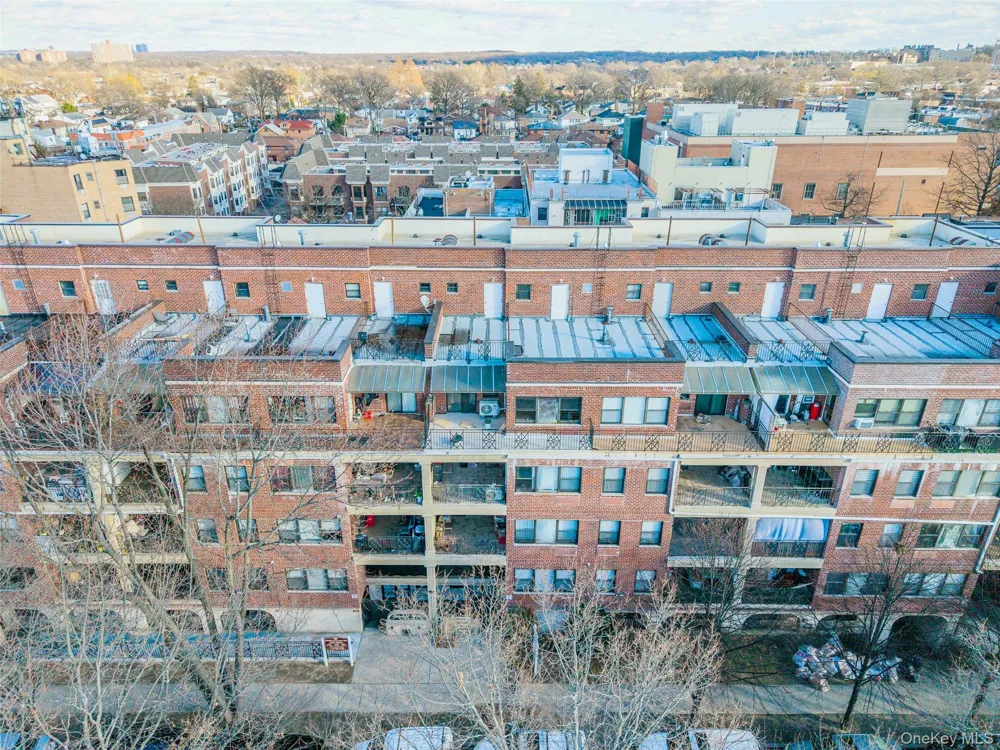 71-19 162 STREET #3D Fresh Meadows, NY 11365