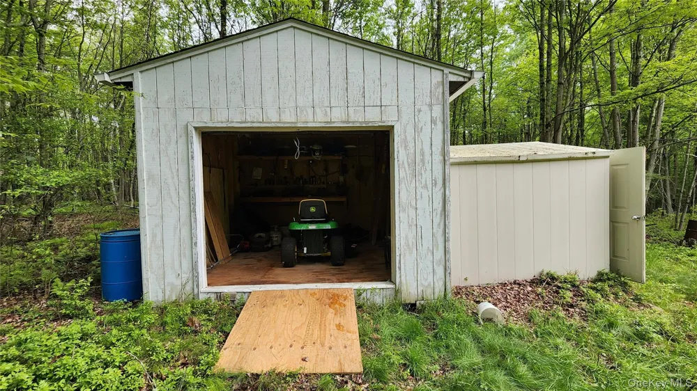 1433 County Route 56 Lane Mountain Dale, NY 12779