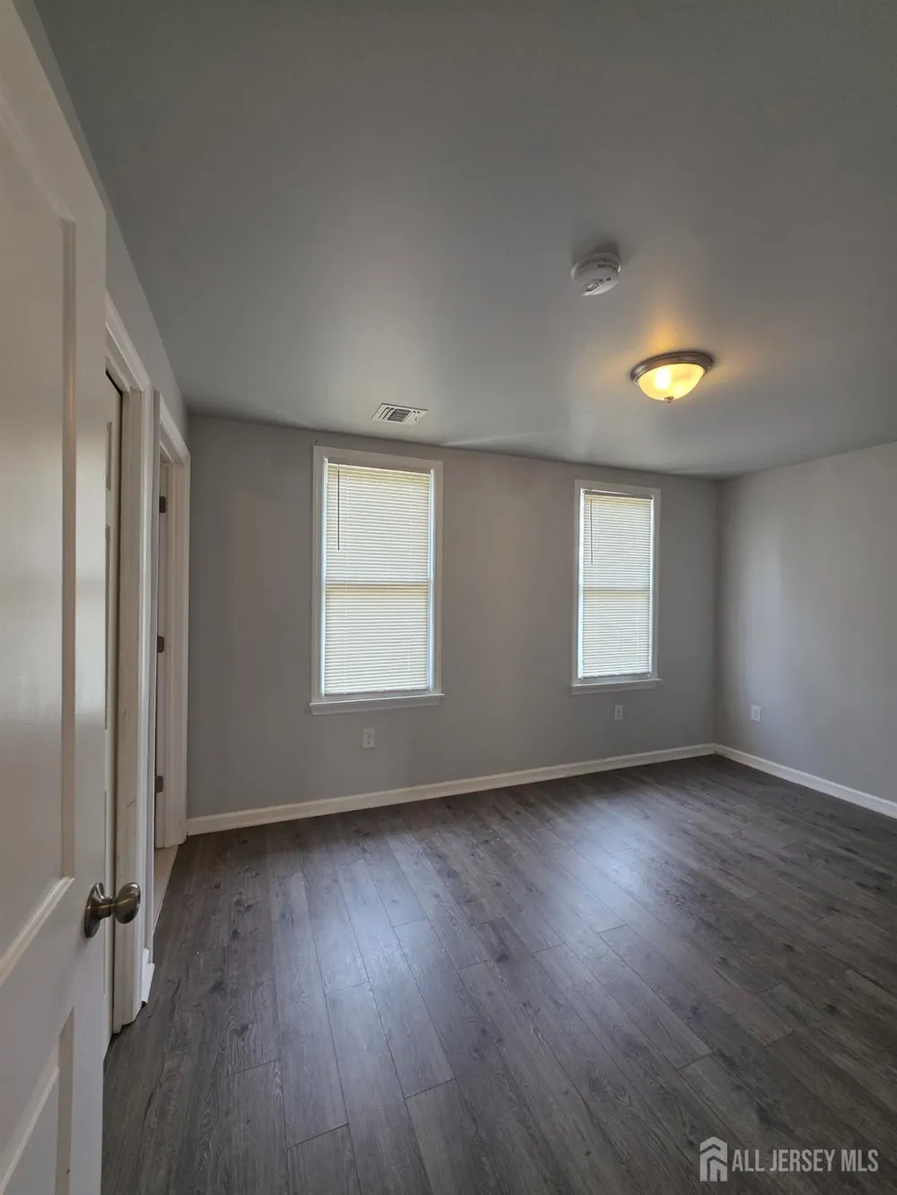 503 20th Street Irvington, NJ 0711