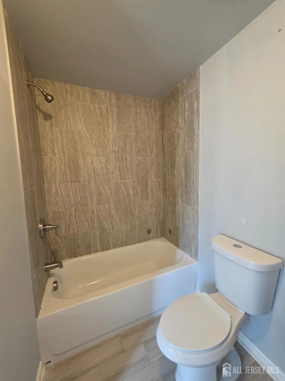 503 20th Street Irvington, NJ 0711