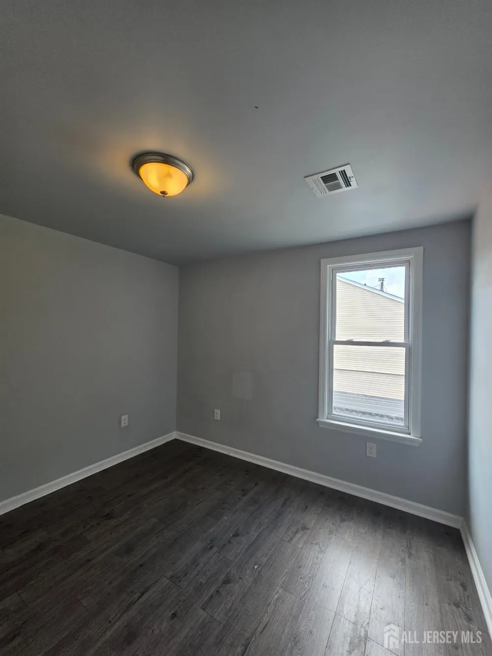 503 20th Street Irvington, NJ 0711