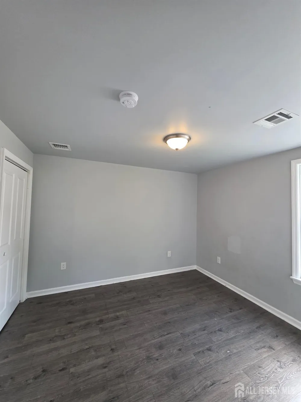 503 20th Street Irvington, NJ 0711