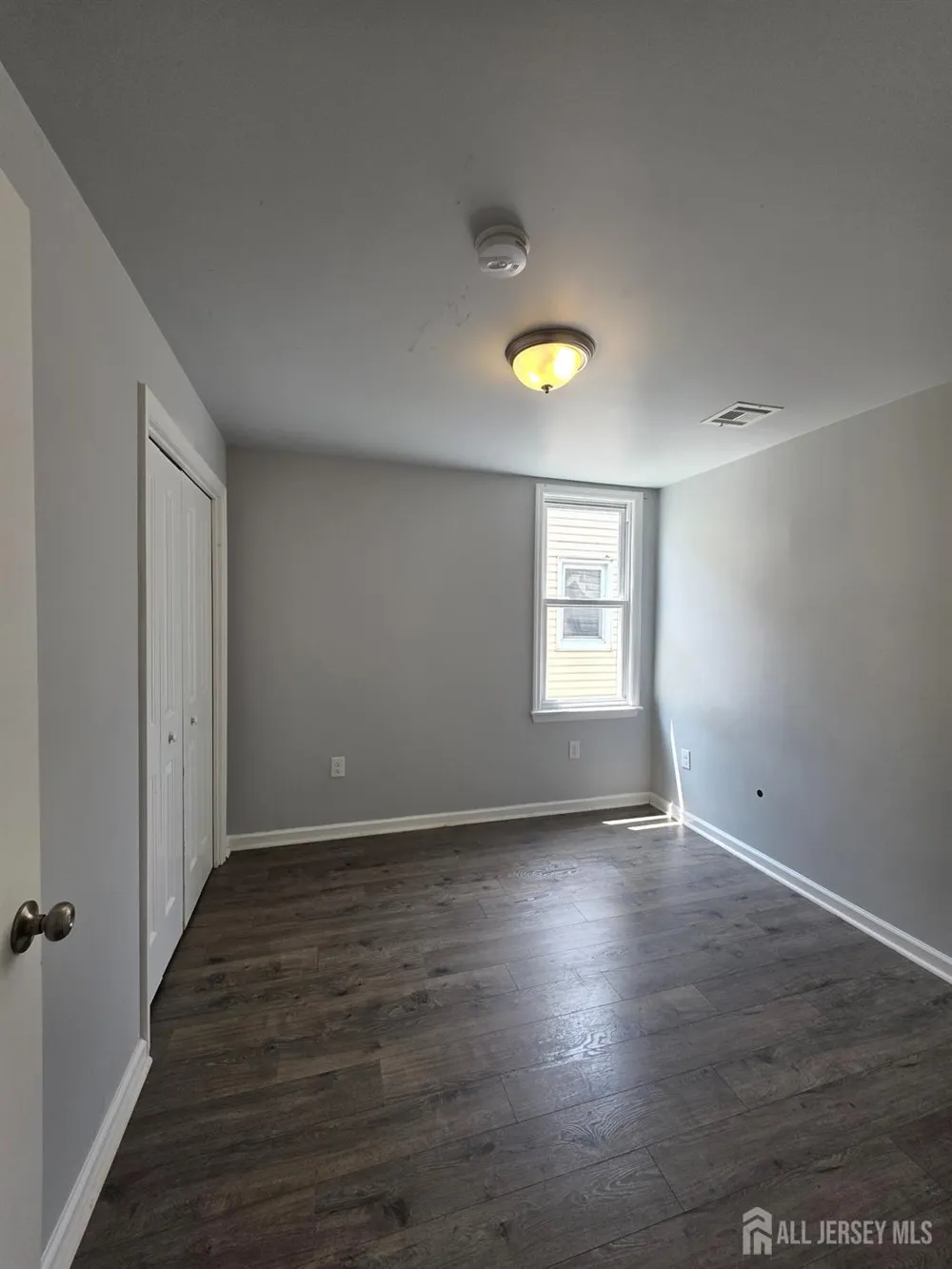 503 20th Street Irvington, NJ 0711
