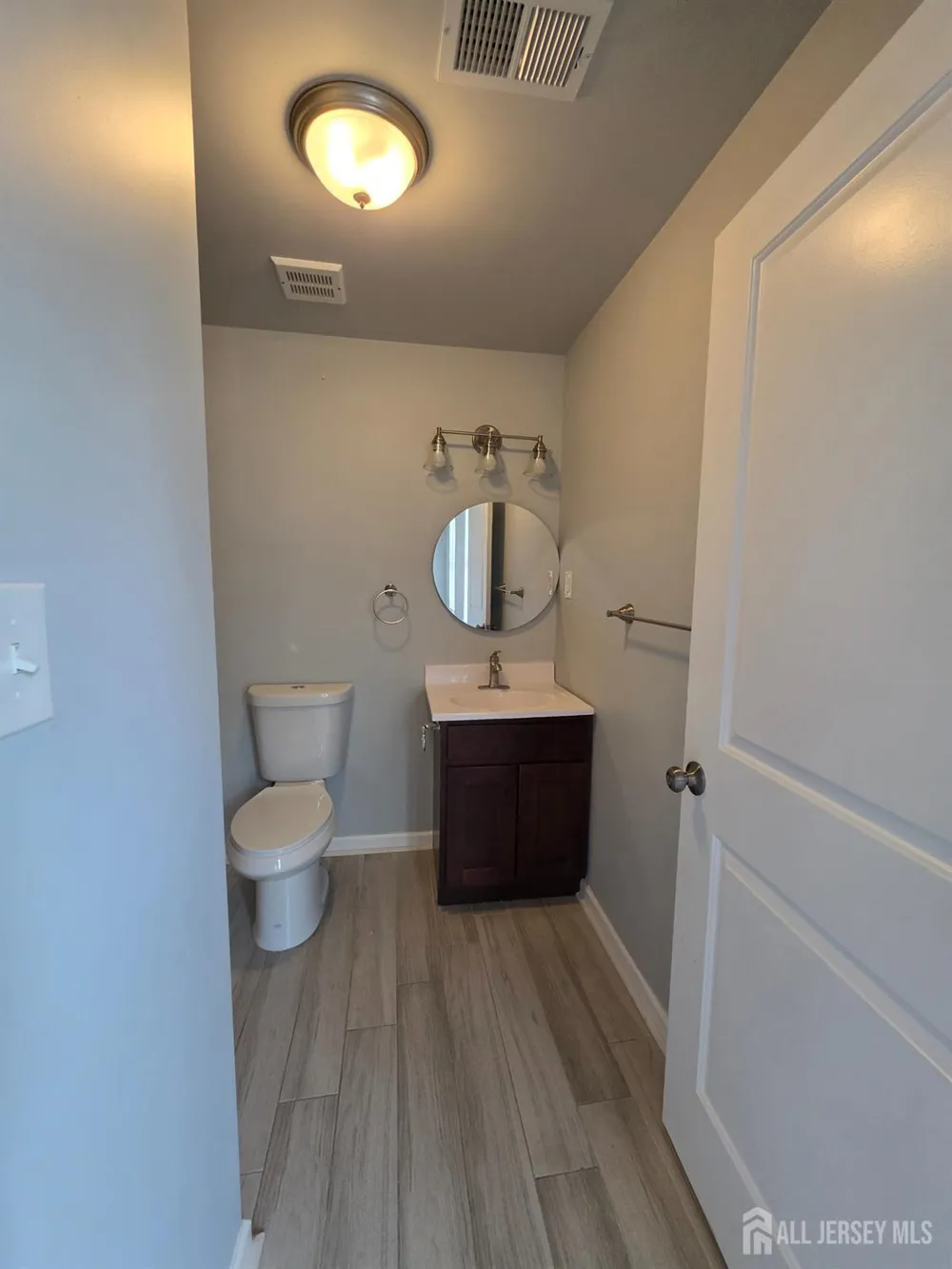 503 20th Street Irvington, NJ 0711