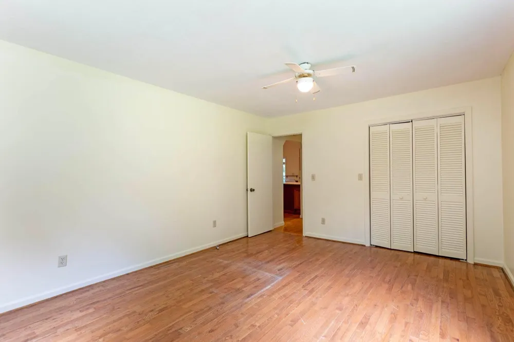 165 Paglen Ridge Drive Pikeville, TN 37367