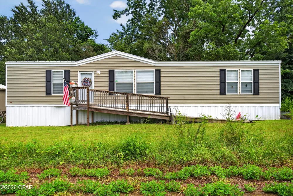103 Stewart Street Bonifay, FL 32425