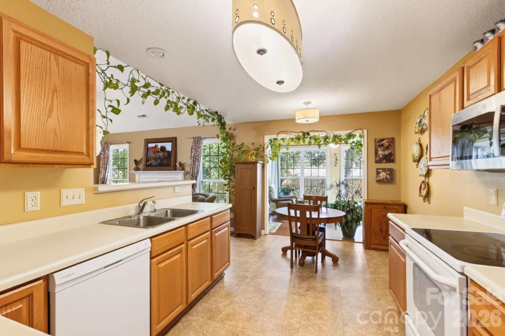 171 Running Briar Road Fletcher, NC 28732