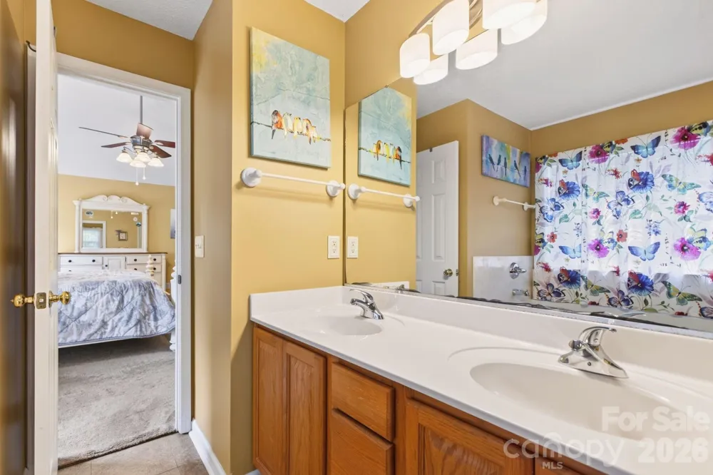 171 Running Briar Road Fletcher, NC 28732
