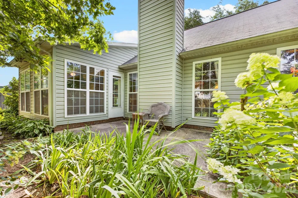 171 Running Briar Road Fletcher, NC 28732