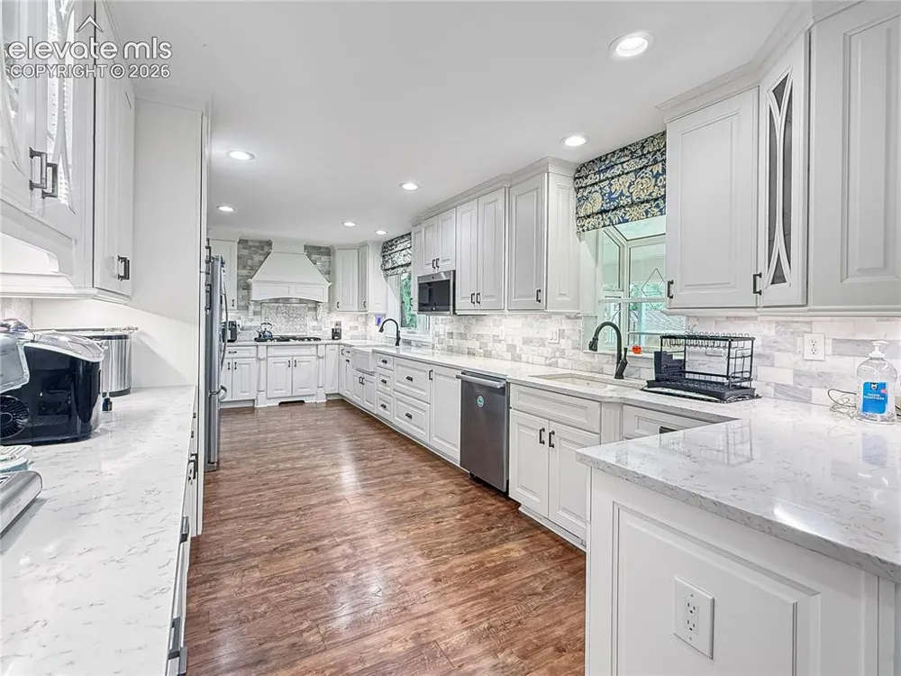 6 Hastings Drive Pueblo, CO 81001