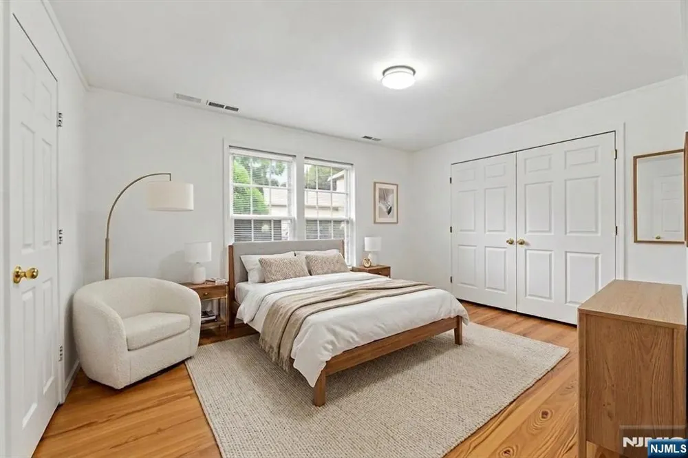 127 Clark Avenue Old Tappan, NJ 07675