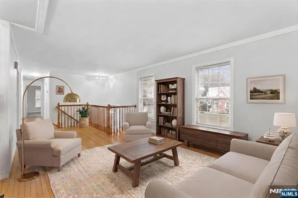 127 Clark Avenue Old Tappan, NJ 07675