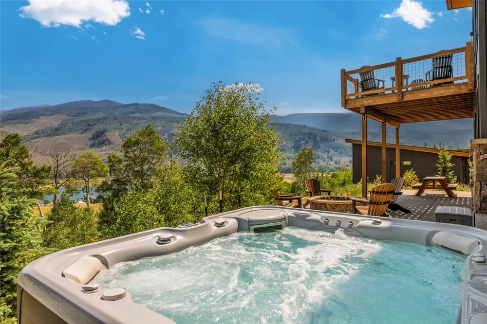 1179 Maryland Creek Road Silverthorne, CO 80498