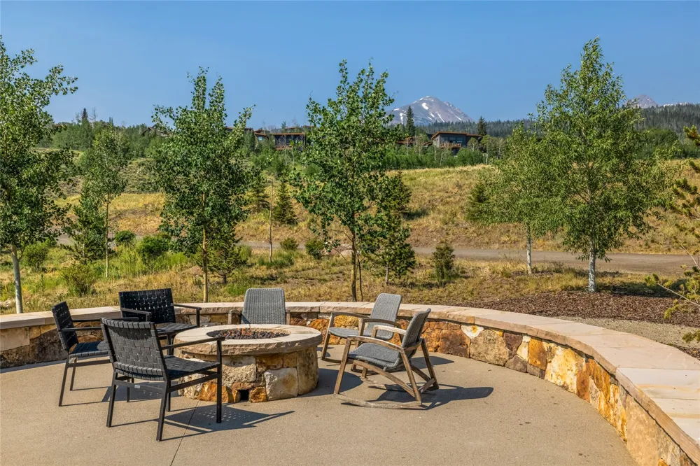 1179 Maryland Creek Road Silverthorne, CO 80498