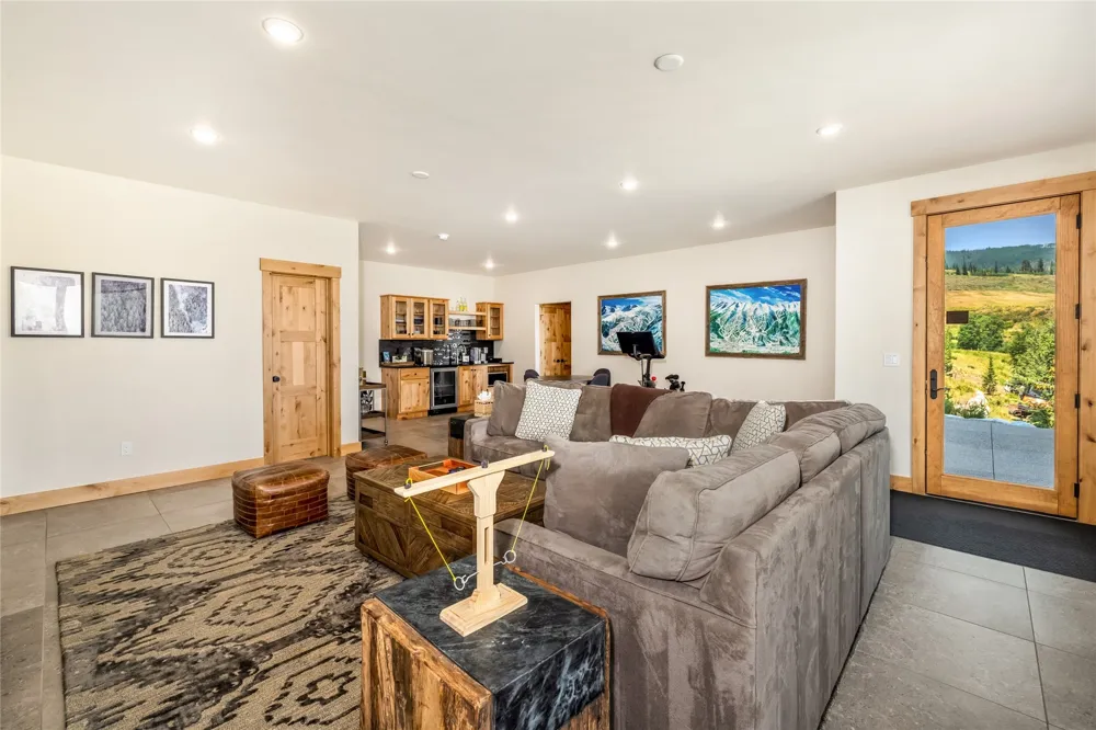1179 Maryland Creek Road Silverthorne, CO 80498