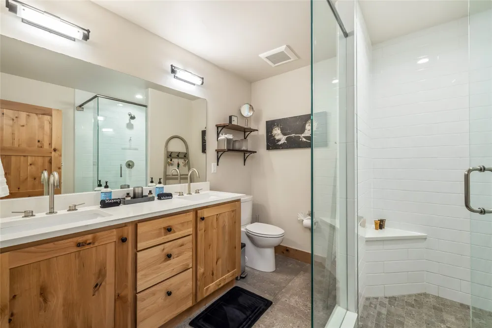 1179 Maryland Creek Road Silverthorne, CO 80498