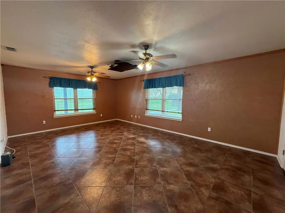 718 E County Road 2340 Riviera, TX 78379