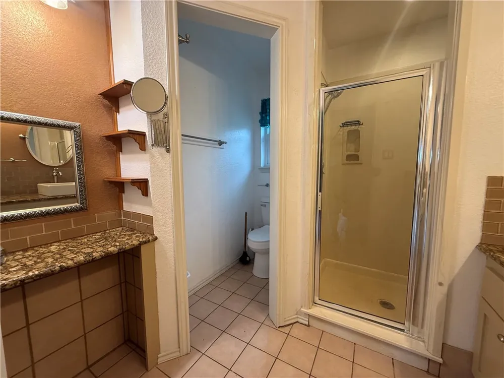 718 E County Road 2340 Riviera, TX 78379