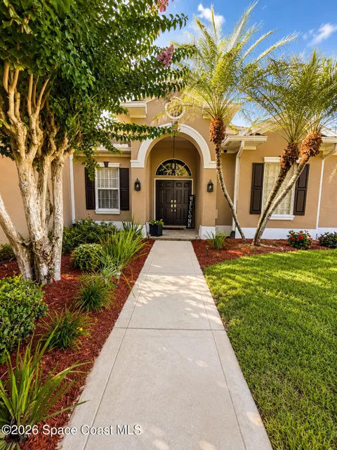 931 Maple Ridge Drive