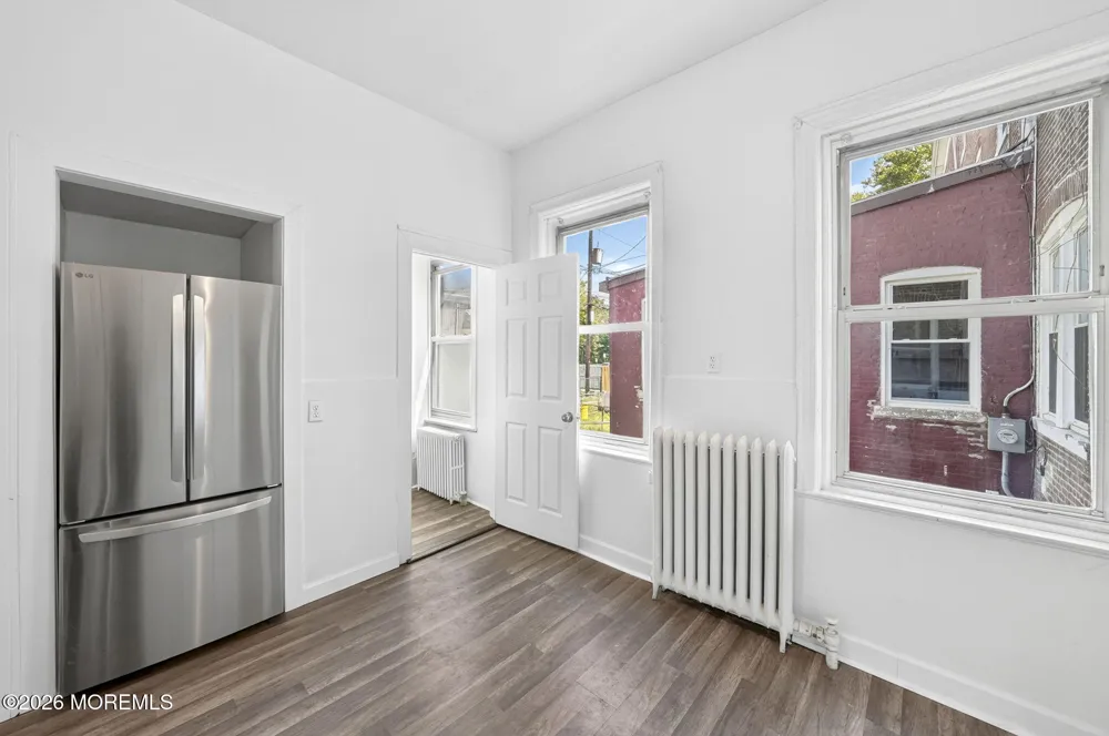 132 4th Avenue Roebling, NJ 08554