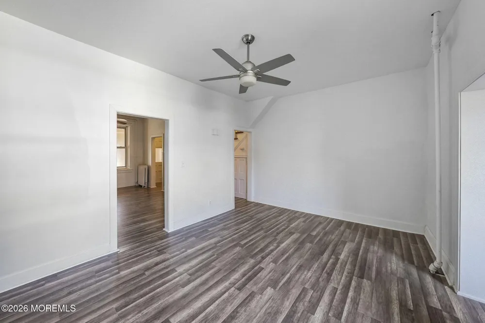 132 4th Avenue Roebling, NJ 08554