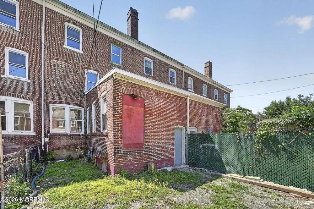132 4th Avenue Roebling, NJ 08554
