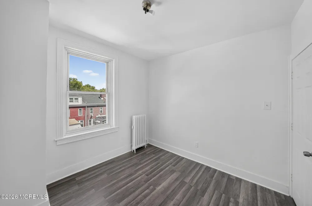 132 4th Avenue Roebling, NJ 08554