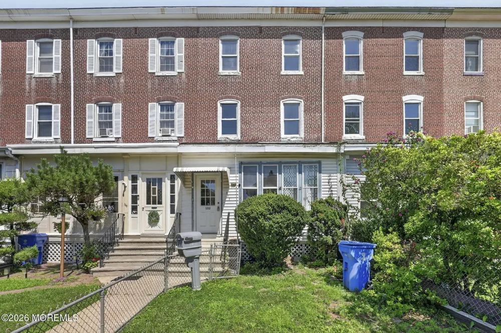 132 4th Avenue Roebling, NJ 08554
