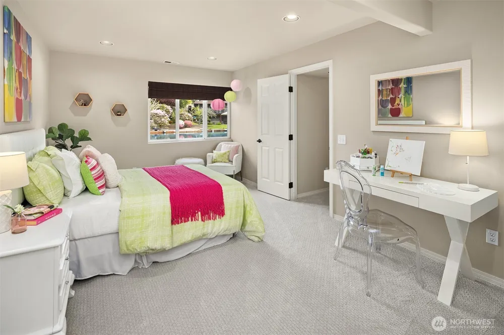 61 Cascade Key Bellevue, WA 98006
