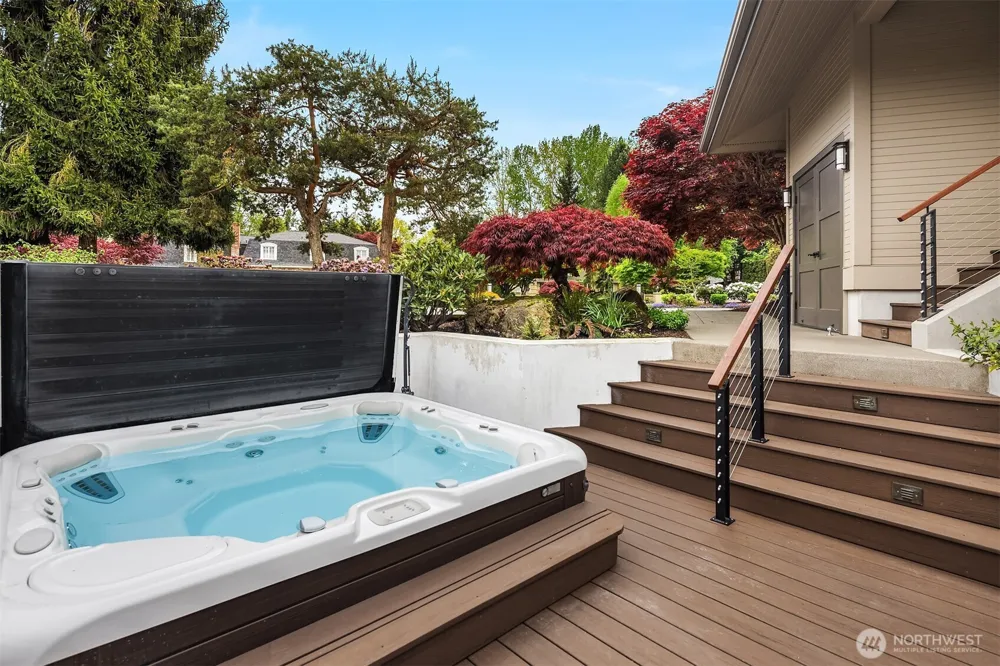 61 Cascade Key Bellevue, WA 98006