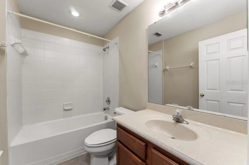 868 STONECHASE LANE Lake Mary, FL 32746