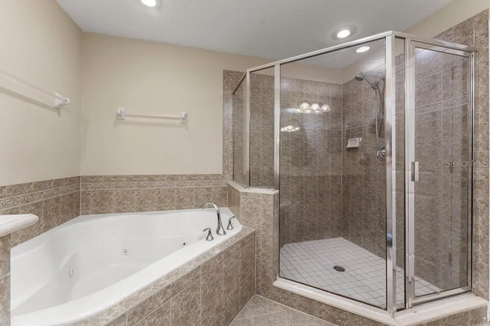 868 STONECHASE LANE Lake Mary, FL 32746