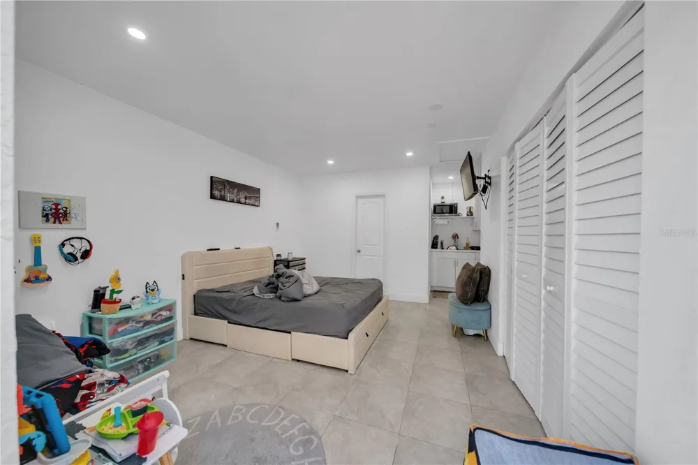 2617 53RD ST W Lehigh Acres, FL 33971