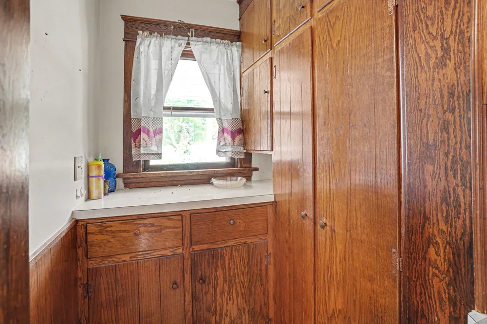 601 Elm Street Three Rivers, MI 49093
