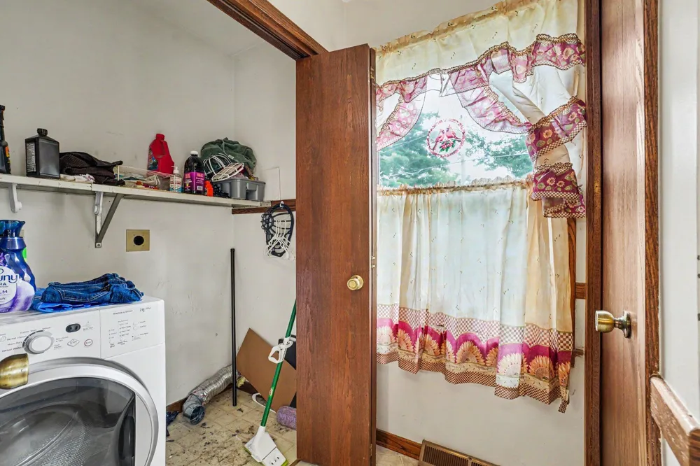 601 Elm Street Three Rivers, MI 49093