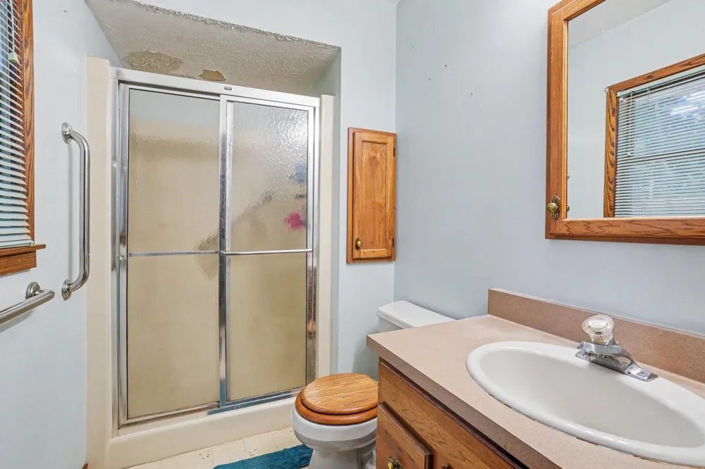 601 Elm Street Three Rivers, MI 49093
