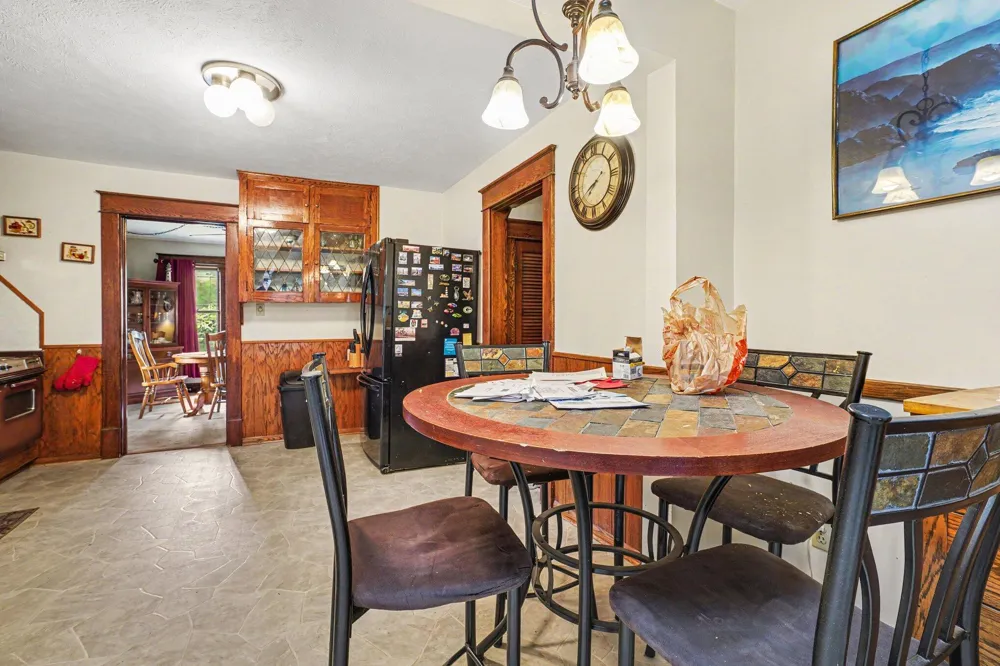 601 Elm Street Three Rivers, MI 49093