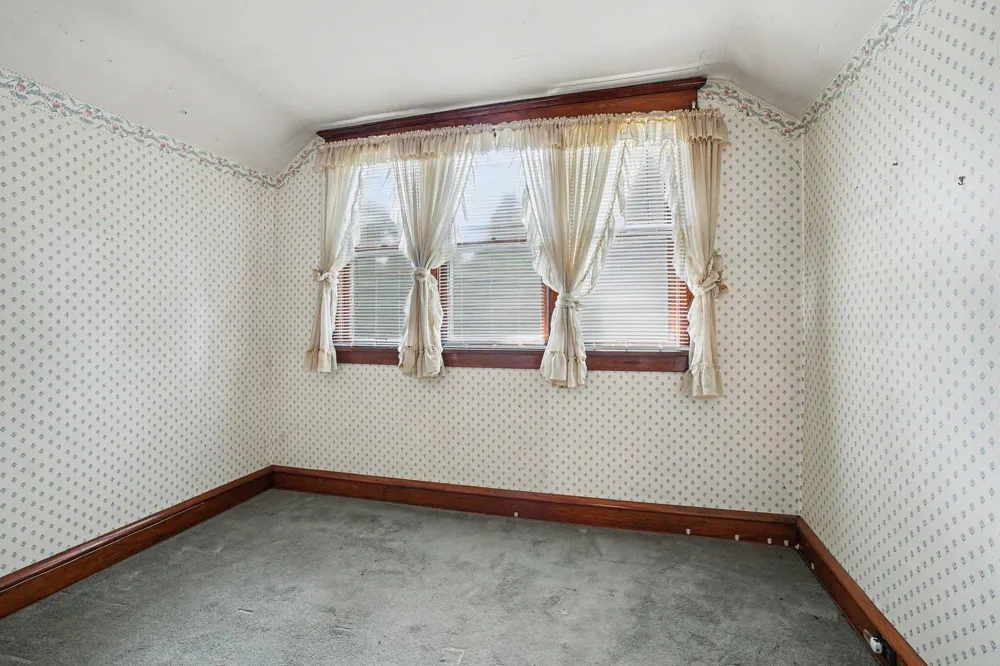 601 Elm Street Three Rivers, MI 49093