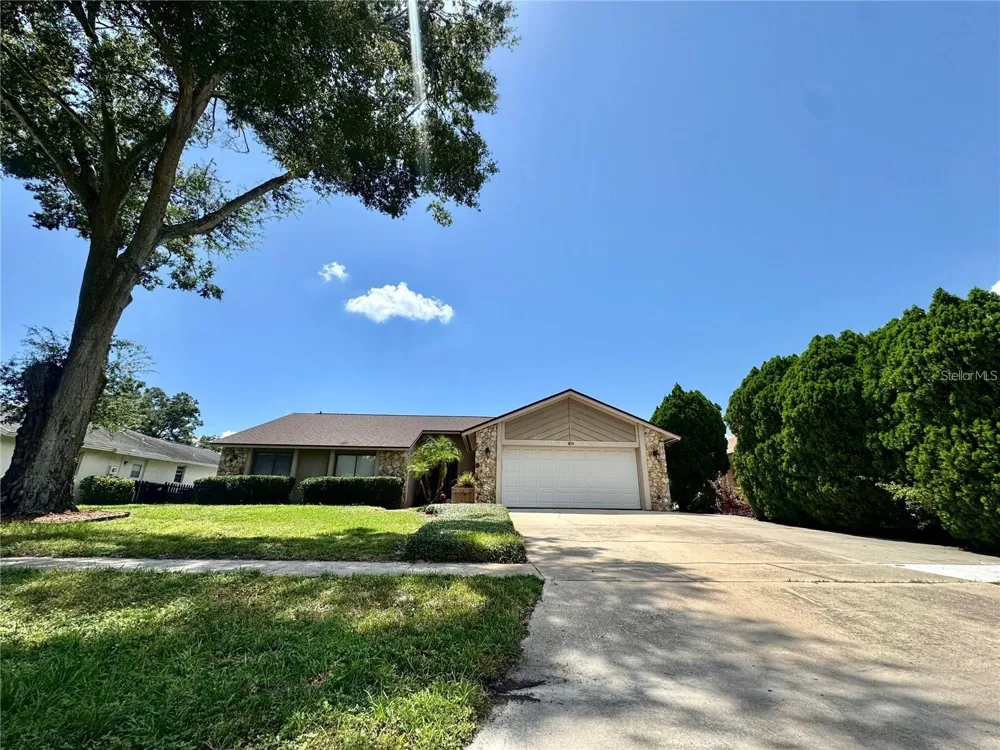 8014 COTE COURT Orlando, FL 32836