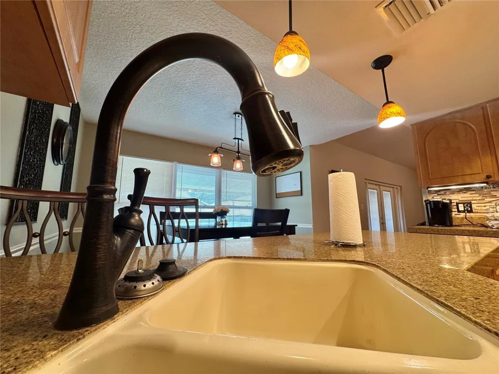8014 COTE COURT Orlando, FL 32836
