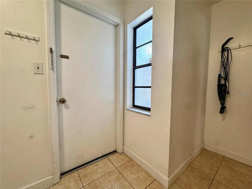 8014 COTE COURT Orlando, FL 32836