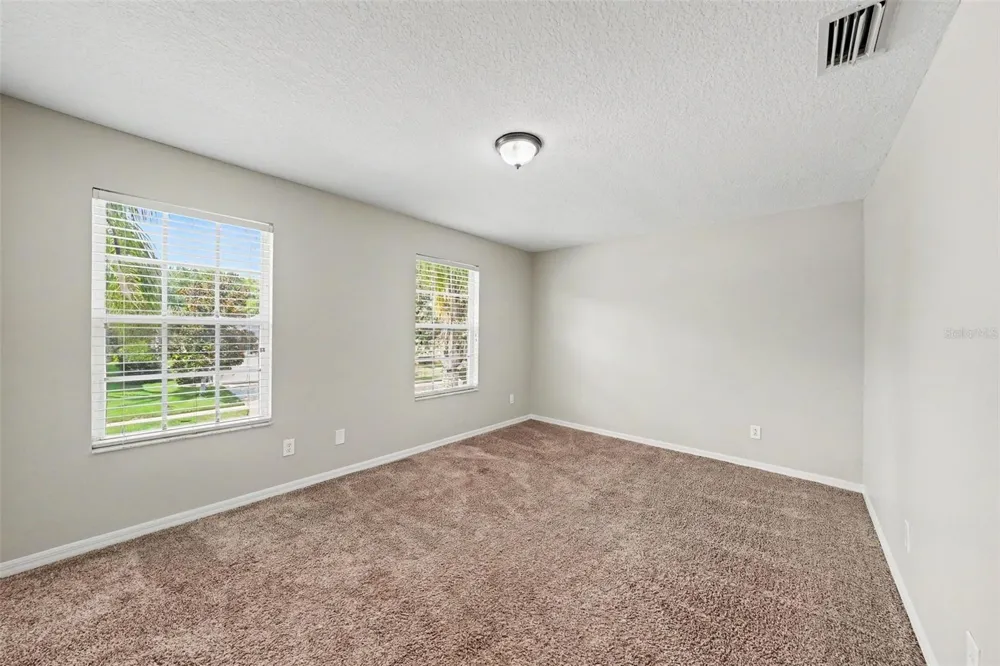 6112 CEZANNE AVENUE Lutz, FL 33558