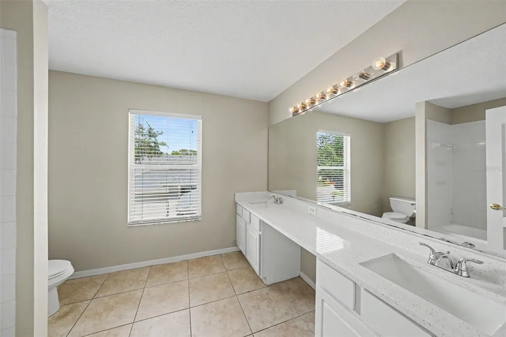 6112 CEZANNE AVENUE Lutz, FL 33558
