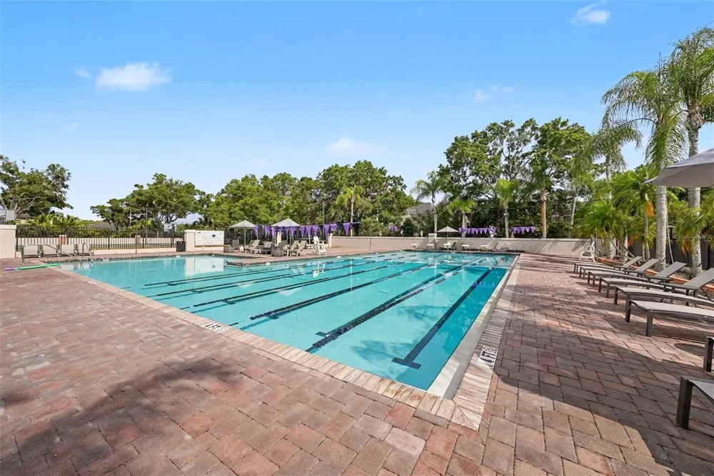 6112 CEZANNE AVENUE Lutz, FL 33558