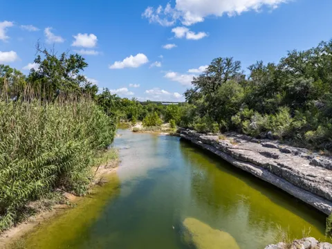 5385 Ranch Road 165