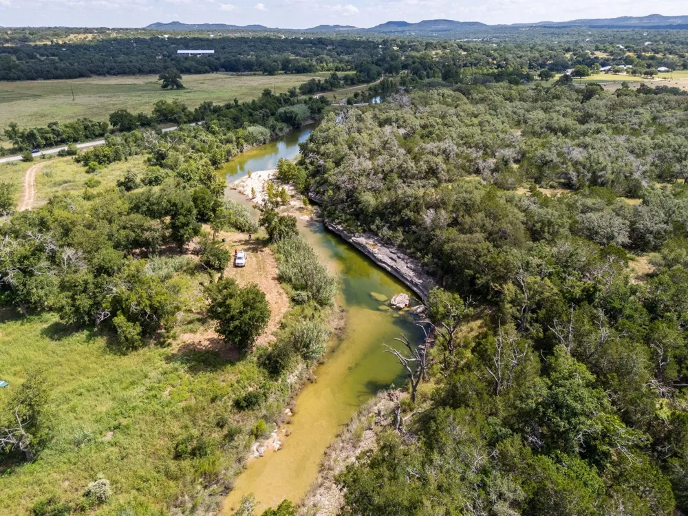 5385 Ranch Road 165 Blanco, TX 78606